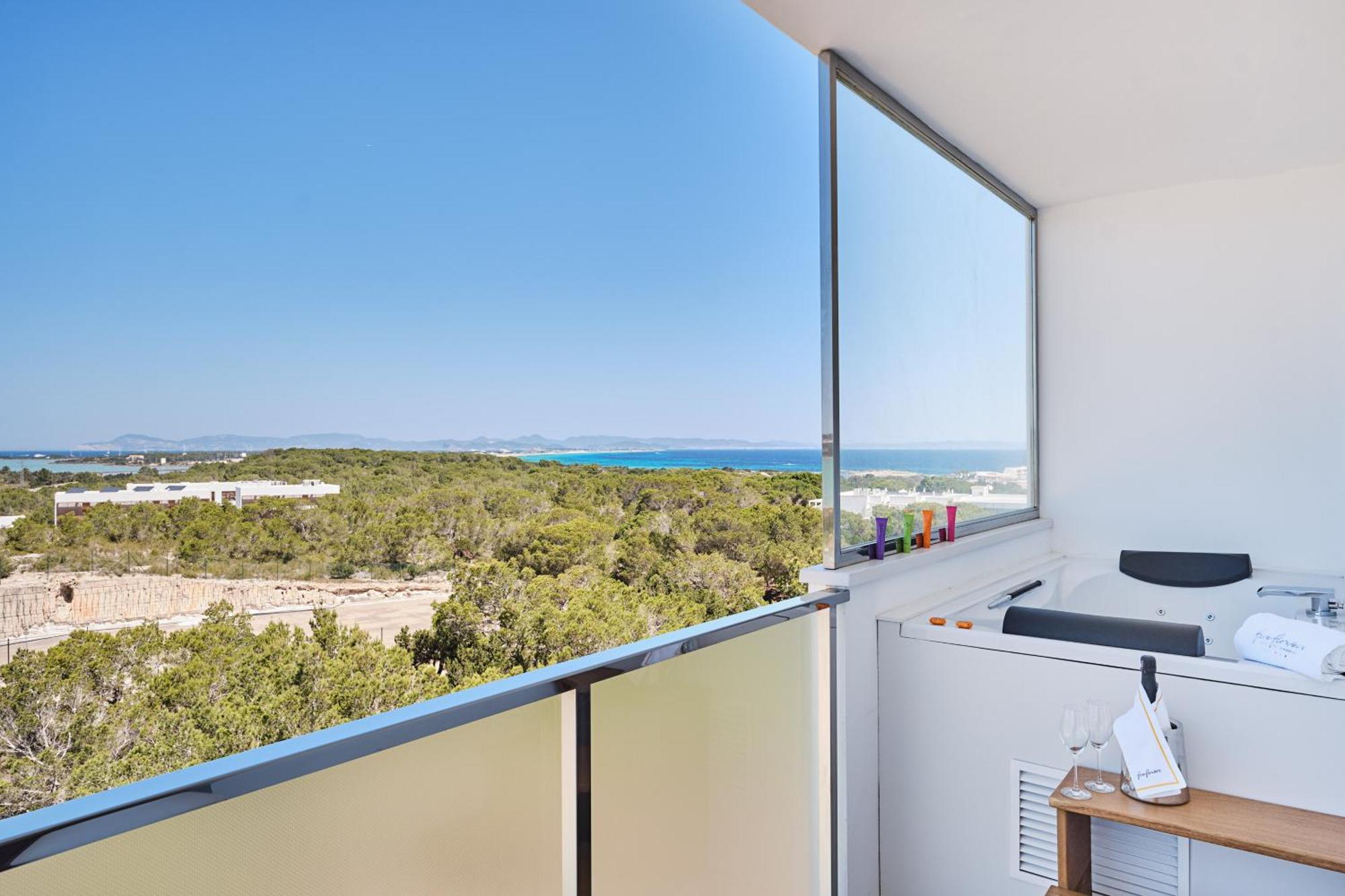 Five Flowers Hotel Formentera, Member Of Melia Collection אס פוחולס מראה חיצוני תמונה